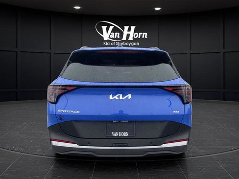 New 2026 Kia Sportage EX image 13