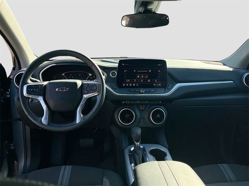 Used 2023 Chevrolet Blazer LT image 20