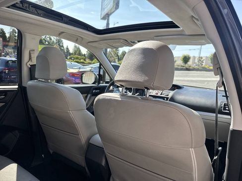Used 2016 Subaru Forester 2.5i Limited w/ Popular Package #1 AWD/4WD image 22