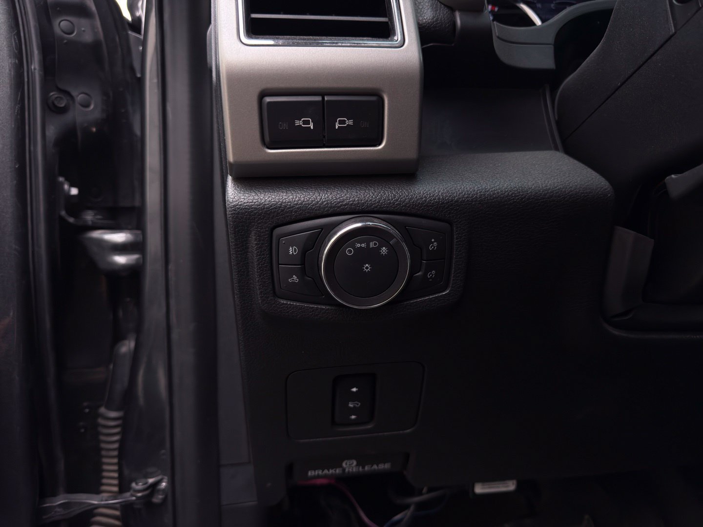 Used 2020 Ford F250 Lariat AWD/4WD image 16
