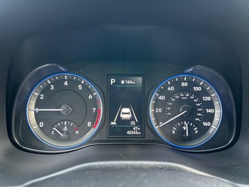 Used 2022 Hyundai Kona SEL w/ Convenience Package image 16