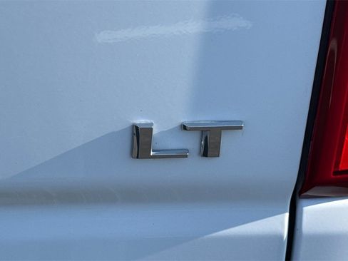 Used 2021 Chevrolet Silverado 1500 LT Trail Boss w/ Bed Protection Package image 12