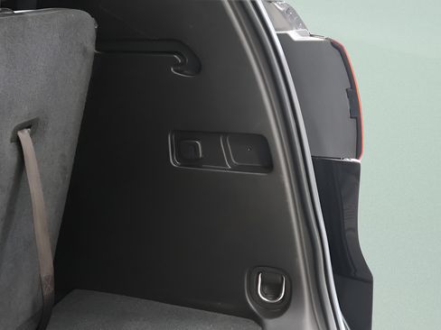 Used 2019 GMC Acadia SLT w/ LPO, Floor Liner Package FWD image 26