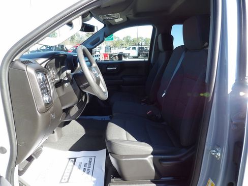 Used 2025 GMC Sierra 1500 Pro w/ Graphite Edition image 17