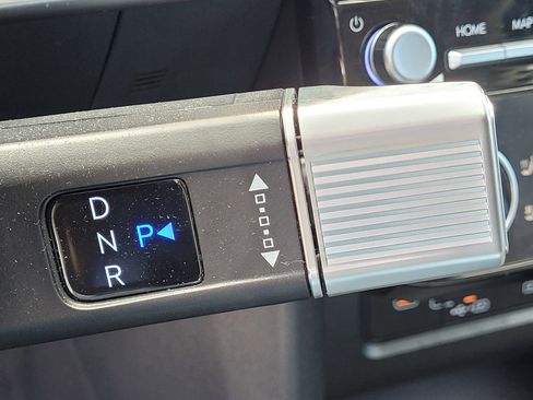 Certified 2025 Hyundai Tucson Limited image 24