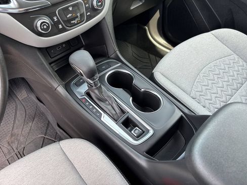 Used 2024 Chevrolet Equinox LT w/ LPO, Floor Liner Package AWD/4WD image 18