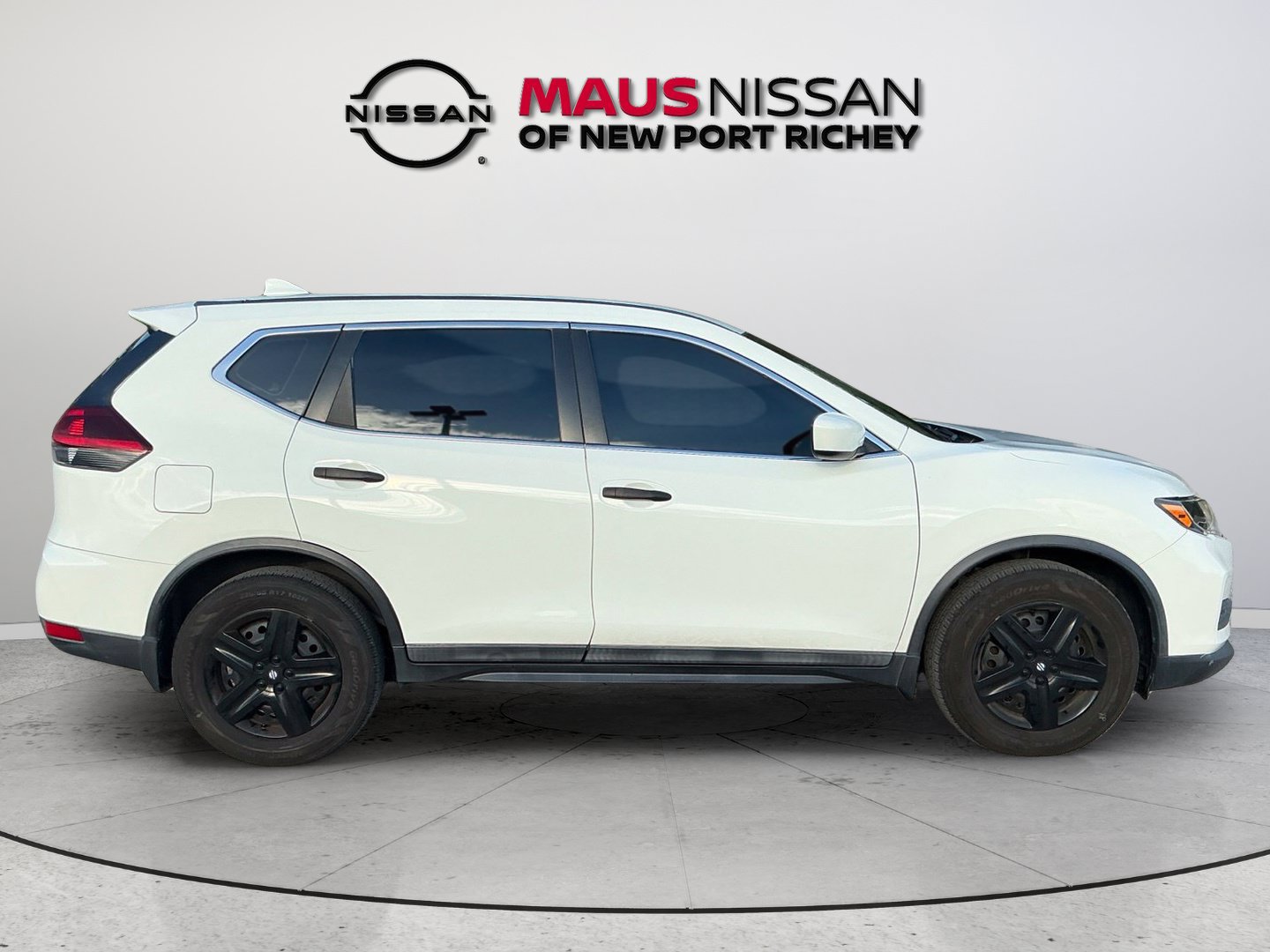 Certified 2020 Nissan Rogue S FWD image 10