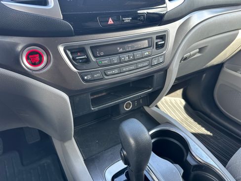 Used 2017 Honda Pilot EX image 29