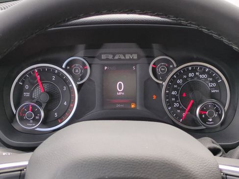 New 2026 RAM 2500 Big Horn AWD/4WD image 28