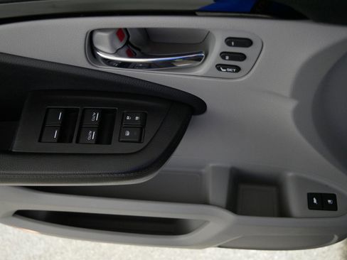 Used 2022 Honda Pilot Touring image 19