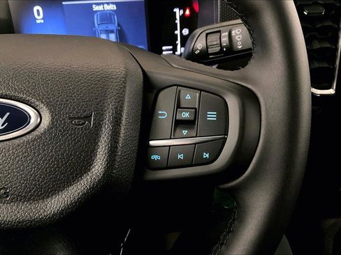 New 2025 Ford Ranger XLT w/ FX4 Off-Road Package image 18