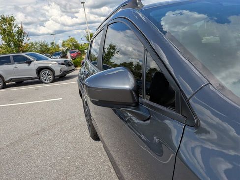 Certified 2025 Subaru Crosstrek 2.5i Limited w/ Popular Package #4A image 11