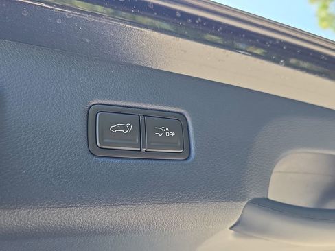 New 2026 Kia Carnival SX image 11