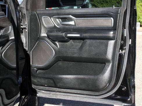 Used 2019 RAM 1500 Laramie image 44