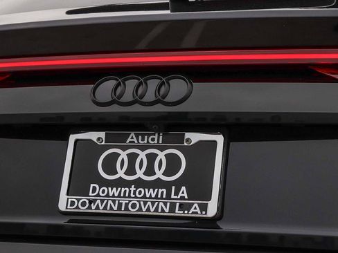Used 2021 Audi SQ8 Prestige w/ Prestige Package AWD/4WD image 11