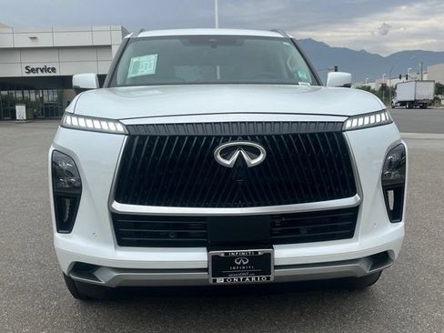 Certified 2026 INFINITI QX80 Pure w/ Cargo Package RWD image 3