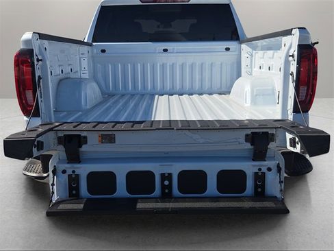 New 2026 GMC Sierra 1500 SLT w/ SLT Premium Package image 24