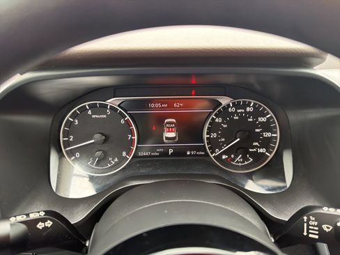 Used 2023 Nissan Rogue SV AWD/4WD image 13