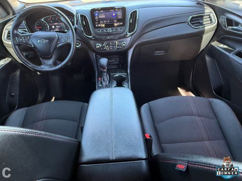 Certified 2022 Chevrolet Equinox RS w/ Infotainment Package image 14