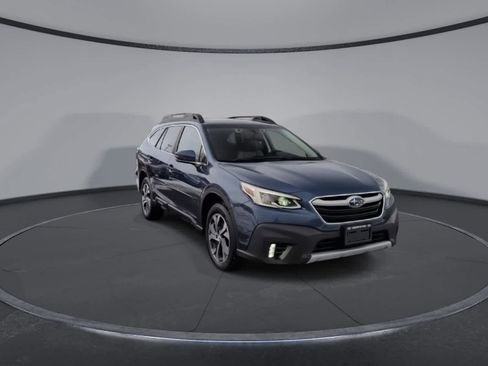 Used 2021 Subaru Outback Limited XT image 2