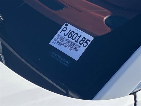 Used 2022 Aston Martin V8 Vantage Roadster image 31