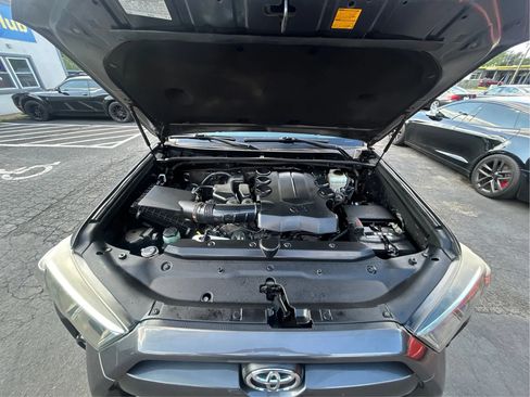 Used 2016 Toyota 4Runner SR5 Premium AWD/4WD image 16