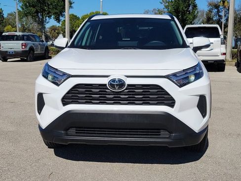 Used 2024 Toyota RAV4 XLE image 2