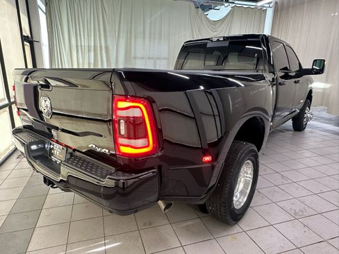 Used 2024 RAM 3500 Laramie AWD/4WD image 5