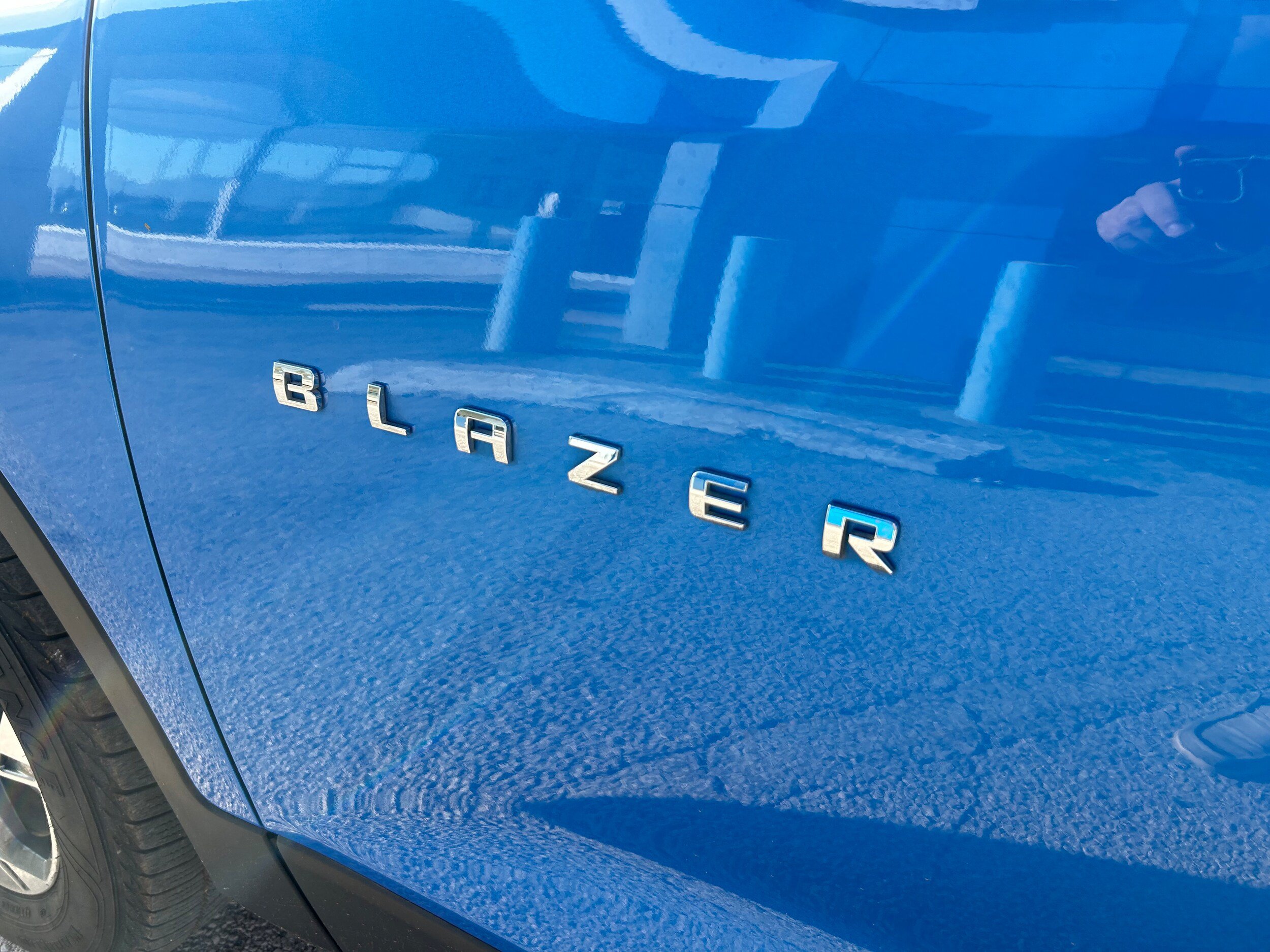 Used 2025 Chevrolet Blazer LT FWD image 4
