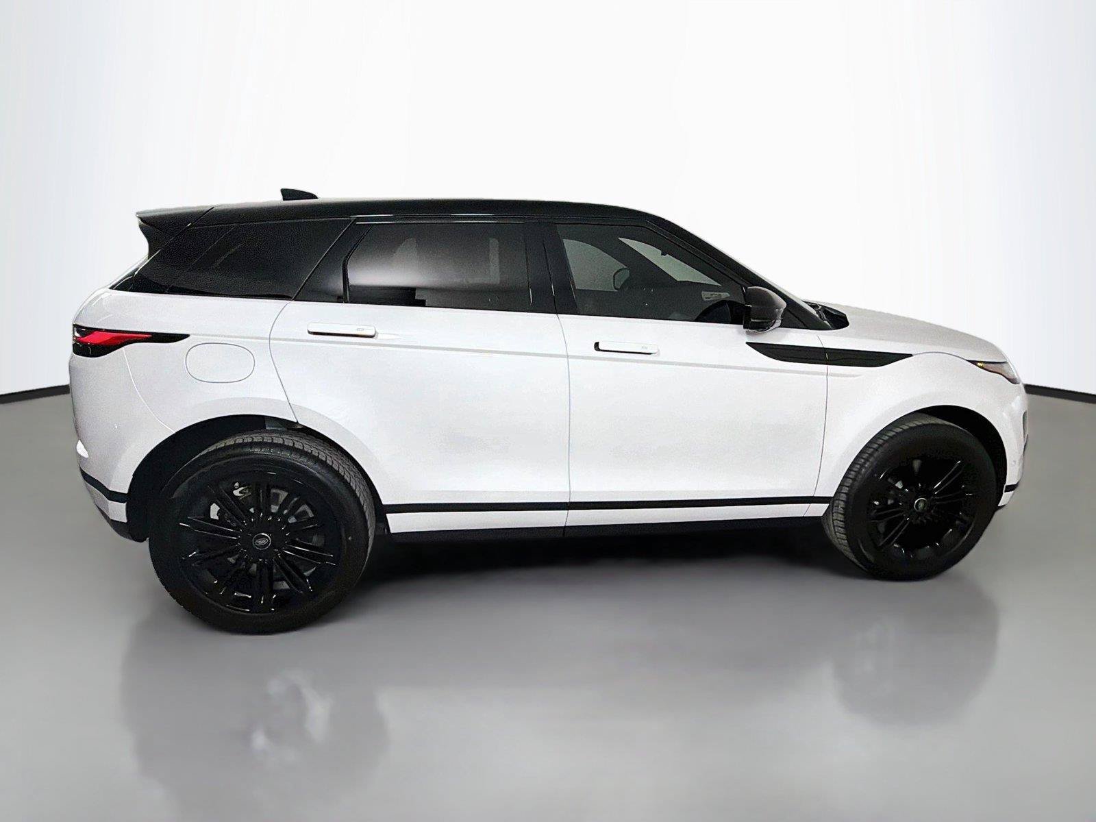 New 2026 Land Rover Range Rover Evoque S AWD/4WD image 4