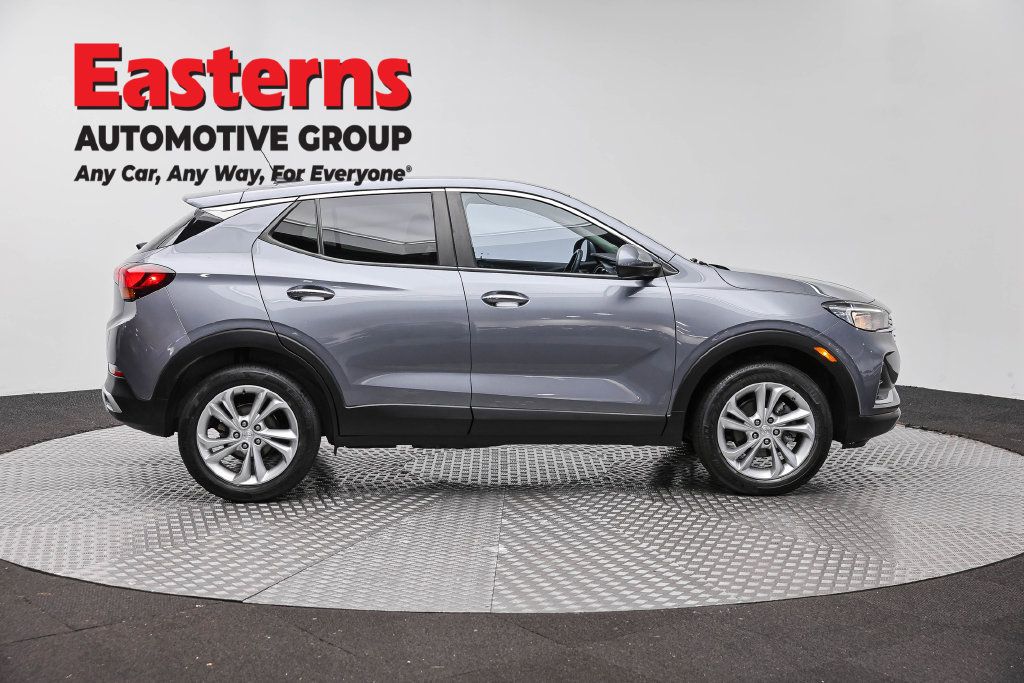 Used 2022 Buick Encore GX Preferred w/ Cold Weather Comfort Package AWD/4WD image 6
