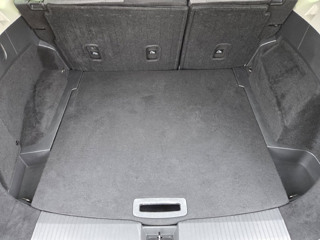 Used 2023 Nissan Rogue SV AWD/4WD image 26