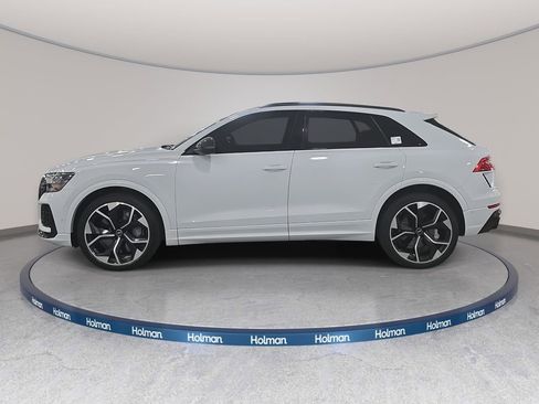 Used 2021 Audi RS Q8 w/ Carbon Optic Package image 9