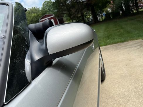 Used 2005 Ford Thunderbird RWD image 33