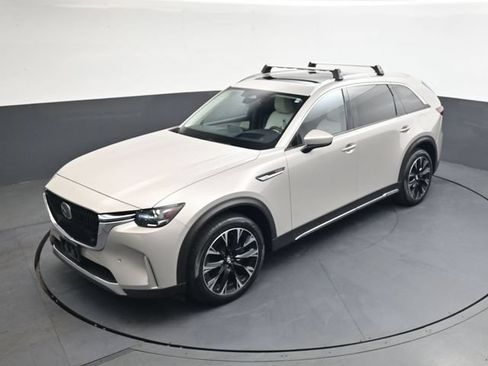 Used 2024 MAZDA CX-90 Plug-In Hybrid w/ Premium Plus AWD/4WD image 27