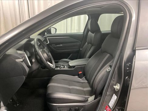 Used 2025 MAZDA CX-50 AWD 2.5 S w/ Cargo Package image 10