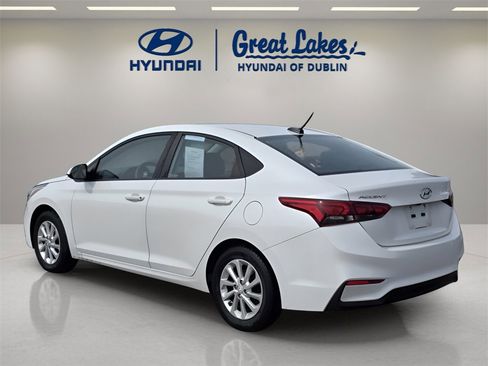 Used 2018 Hyundai Accent SEL image 3
