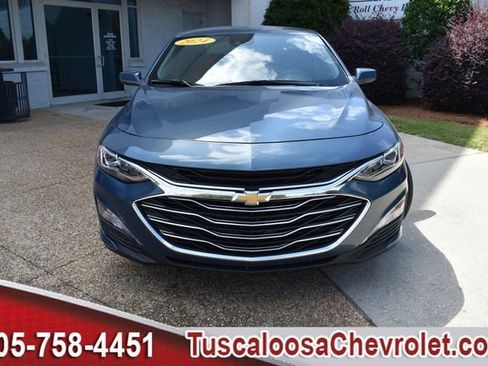 Used 2024 Chevrolet Malibu LT FWD image 4