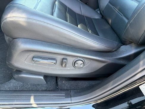 Used 2024 Honda CR-V EX-L image 13