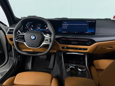 Used 2025 BMW 330i xDrive 330i xDrive image 15