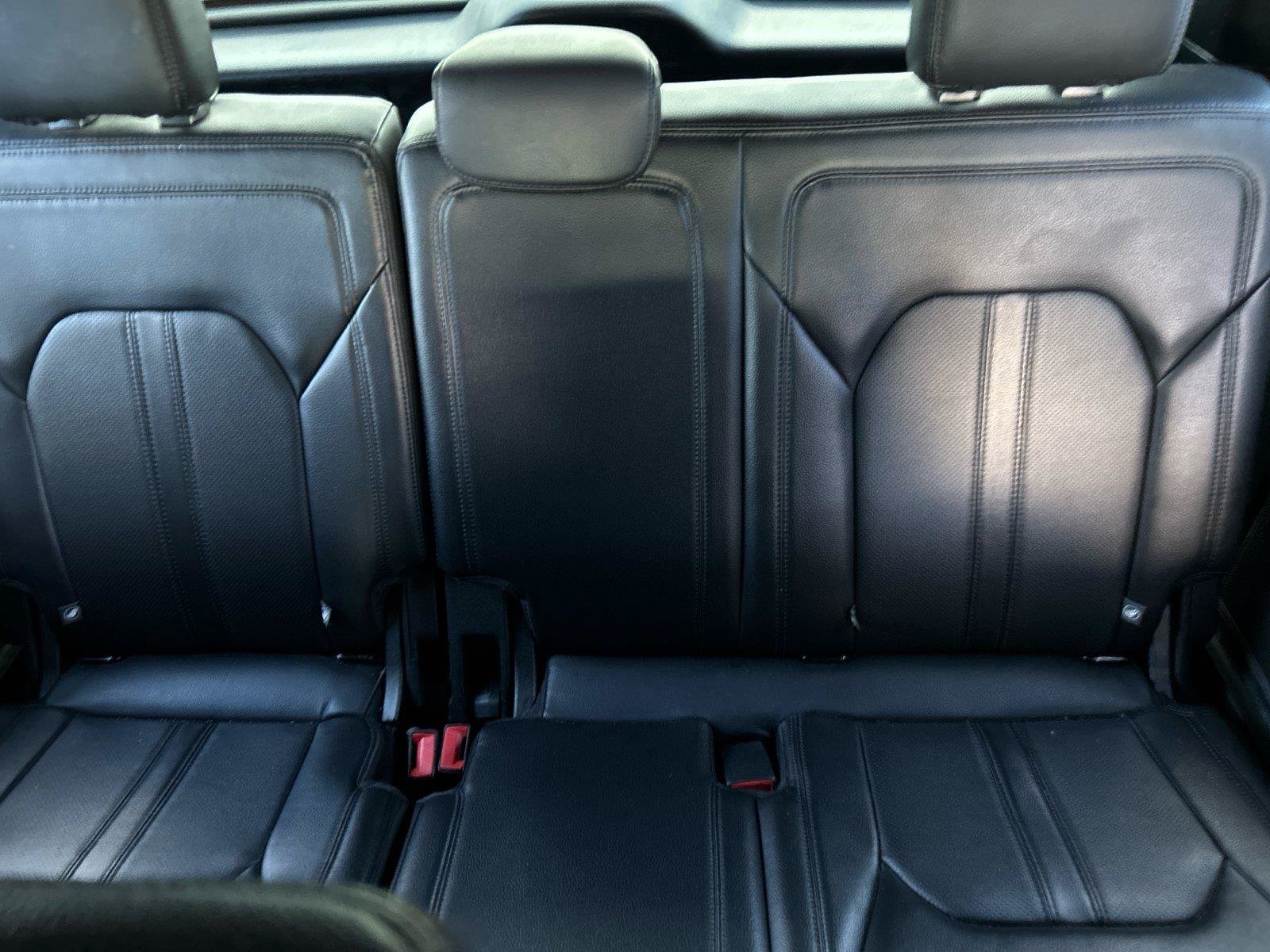 Used 2019 Ford Expedition Limited w/ Equipment Group 301A RWD image 33