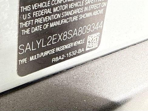 Used 2025 Land Rover Range Rover Velar Dynamic SE AWD/4WD image 33