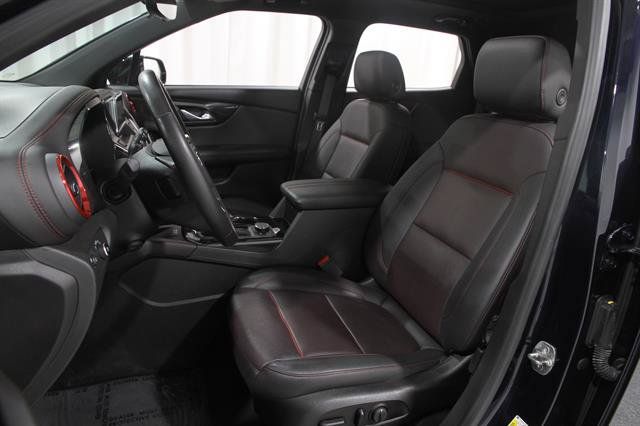 Used 2021 Chevrolet Blazer RS w/ Enhanced Convenience Package FWD image 5