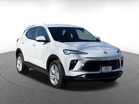 Used 2025 Buick Encore GX Preferred image 3