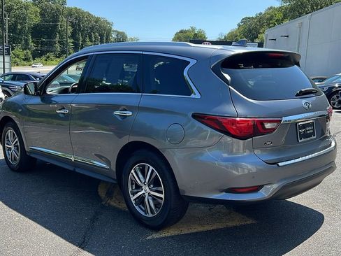 Used 2020 INFINITI QX60 Luxe w/ Essential Package image 3