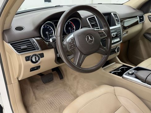 Used 2015 Mercedes-Benz ML 350 2WD image 4
