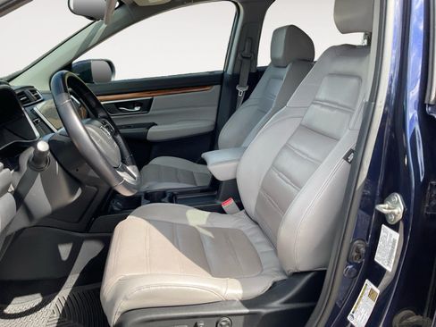 Used 2018 Honda CR-V Touring image 9