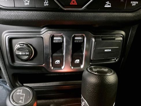 Used 2026 Jeep Wrangler Sport image 36