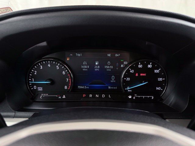 Used 2022 Ford Explorer XLT w/ Class IV Trailer Tow Package RWD image 23
