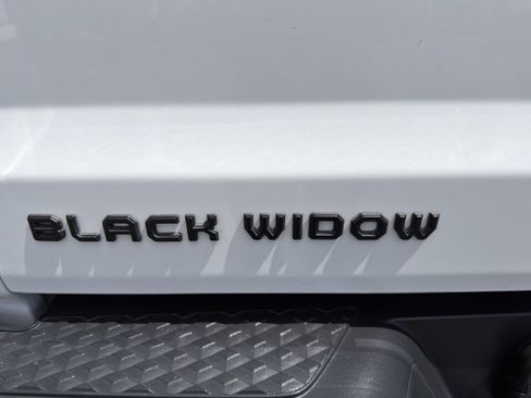 Used 2021 Jeep Gladiator Sport image 47